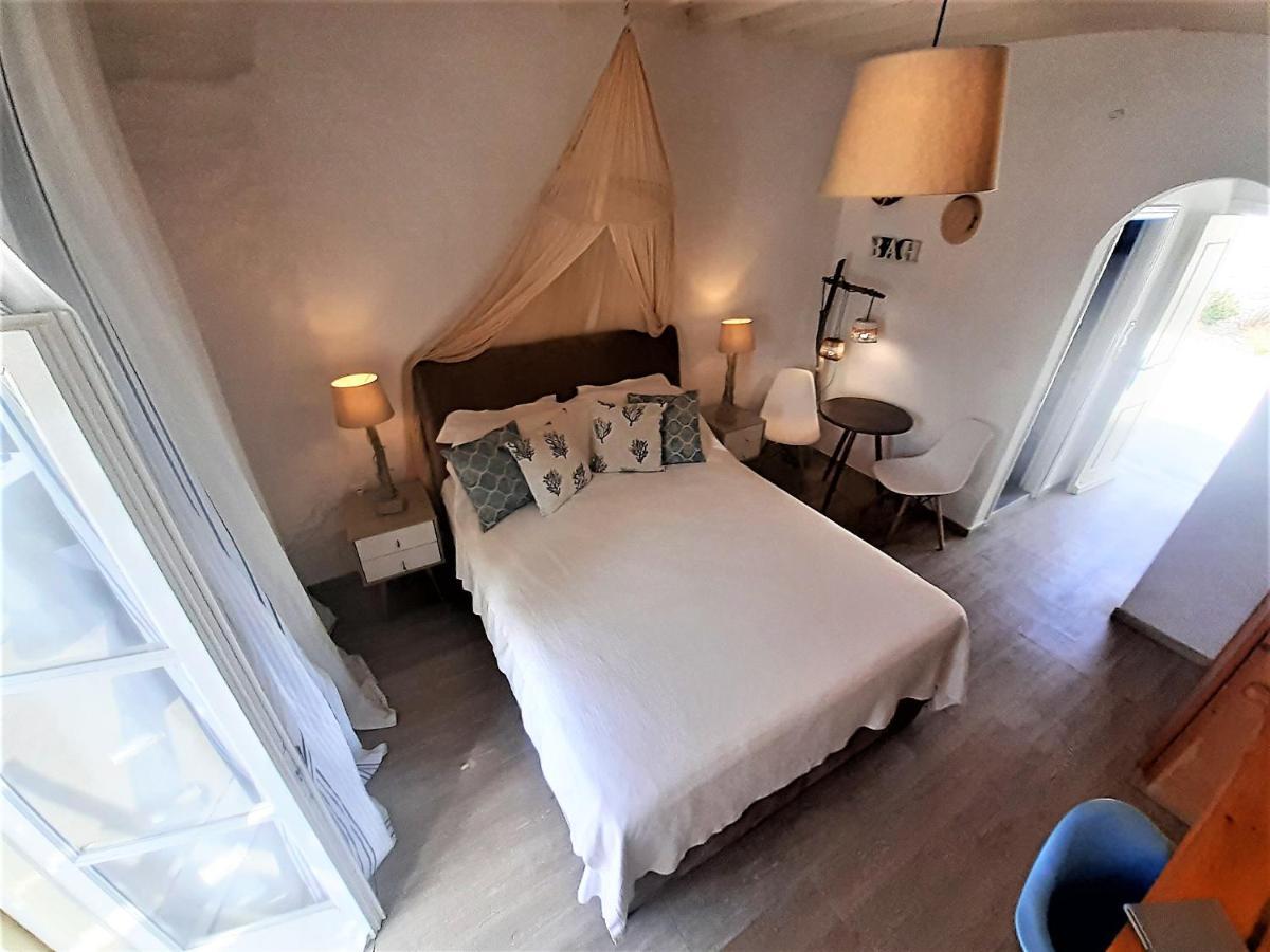 Sea Side & 2* Kalo Livadi