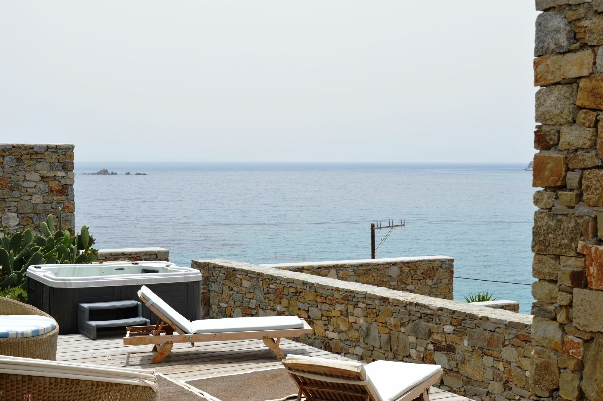 Sea Side &